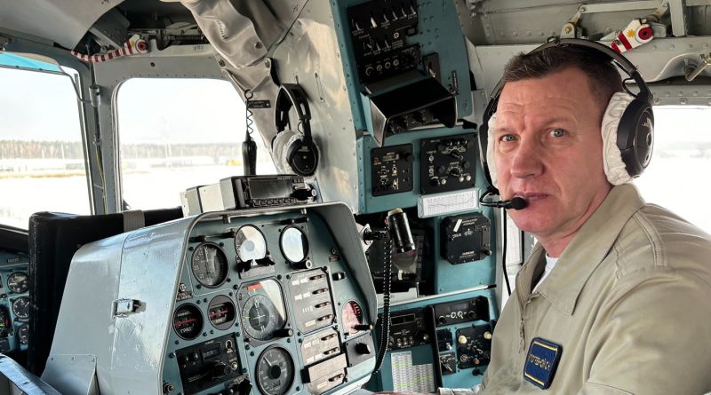 34 года в небе: штурман летного отряда Московского авиацентра — о своей профессии