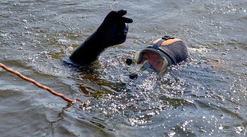Под водой и на суше: как работают столичные водолазы-спасатели